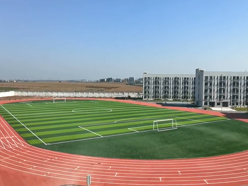 Hubei Xiangzhou Vocational Education Center-Prefabricated rubber track completed